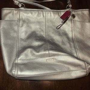 Coach tote style purse
